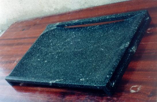 Tray in black Granite